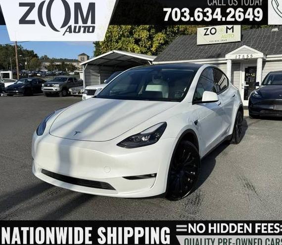 TESLA MODEL Y 2021 5YJYGDEE0MF079512 image